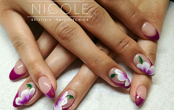 NICOLE - Estetista Onicotecnica