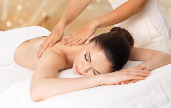 Massaggio a scelta tra rilassante, decontratturante o connettivale -46% di sconto