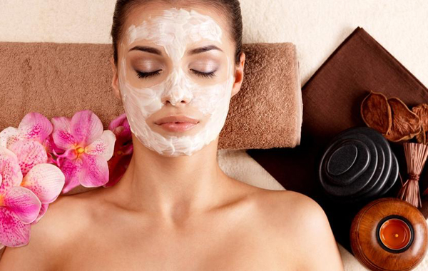 Pulizia e trattamento viso da Arte del Benessere -38% di sconto