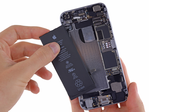 Sostituzione BATTERIA iPhone 4/4s -38% di sconto