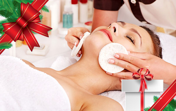 Pulizia viso con vaporizzazione e massaggio oli essenziali "REGALO NATALE" -54% di sconto