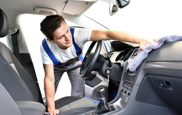 Pulizia Auto Trattamento Antibatterico Sanificazione EcoLav Pordenone -50%