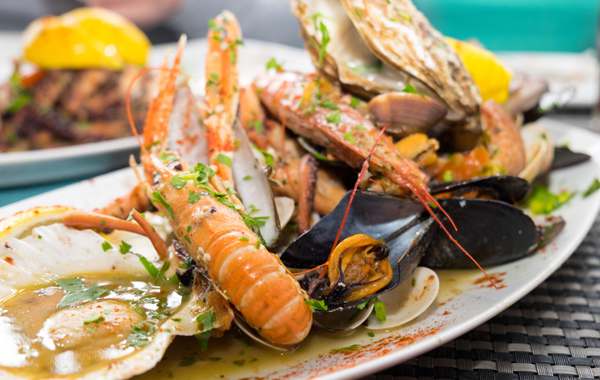 Menu di pesce INCANTO DEL MARE per 2 persone con vini ALTURIS -50% di sconto