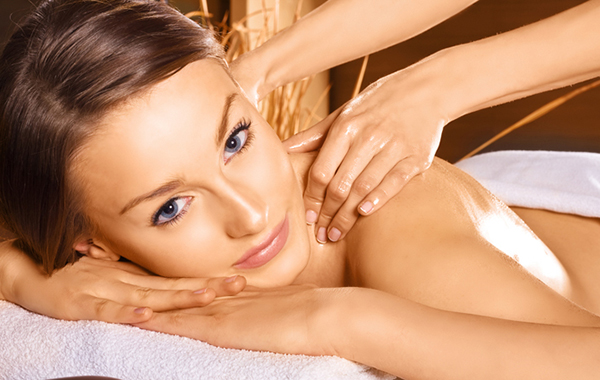 Coupon 3 Trattamenti tra decontratturante o relax da Estetica TouchMe a Cervignano del Friuli -67% di sconto