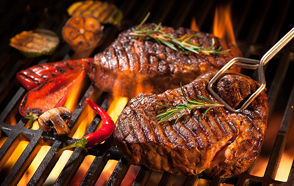 Grigliata mista, patatine, verdure alla griglia e bibita o birra -41% di sconto