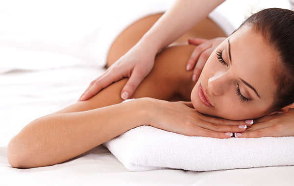 Massaggio total body con trattamento relax -58% di sconto