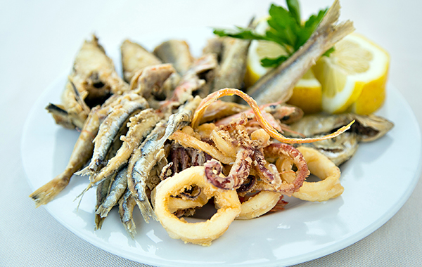 Menù di pesce per 2 persone con fritto misto presso Ristogrill Pizzeria di Qua di Là del Piave -51% di sconto