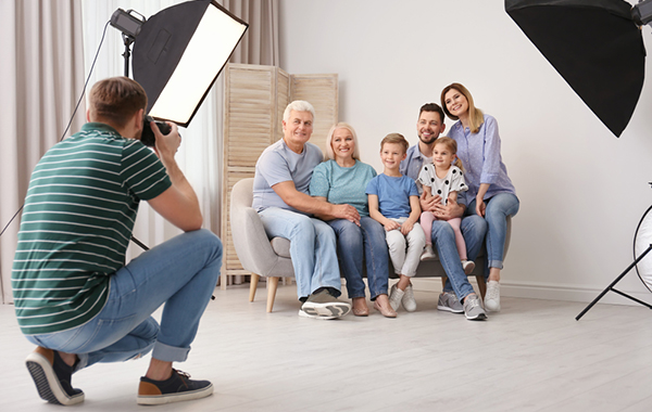 Shooting fotografico con 20 scatti e 5 Stampe da "Claudia Degano Photo" -59% di sconto