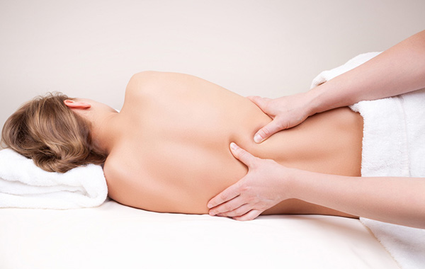 3 Massaggi a scelta tra decontratturante, rassodante o relax -73% di sconto