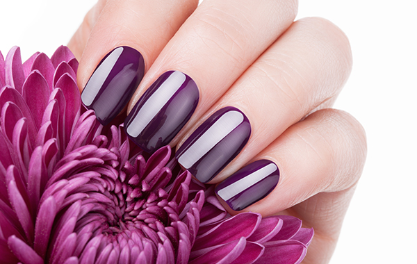 Smalto semipermanente mani da ESTETICA GLAMOUR -40% di sconto