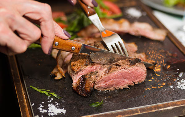 Menu di carne per 2 persone con TAGLIATA DI MANZO alla Trattoria alla Venezia Giulia -64% di sconto