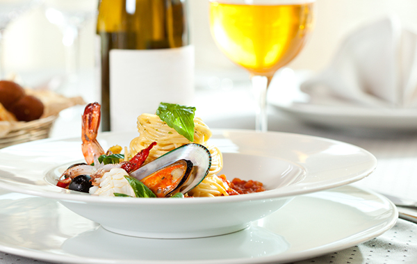 Delizie di Pesce per 2 persone con vini abbinati da Marino's -45% di sconto