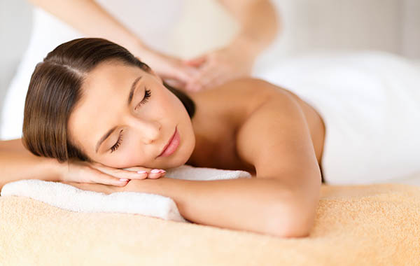 Trattamento relax e lettino termale da Elettra Studio Estetico -62% di sconto