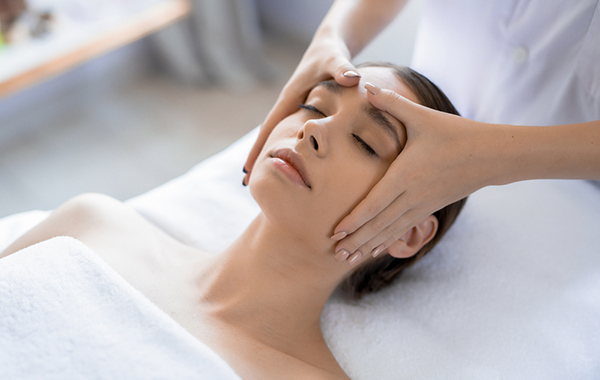 3 trattamenti di riflessologia facciale vietnamita -67% di sconto