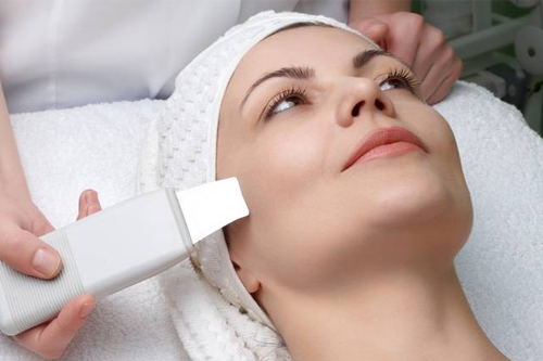 Pulizia viso e microdermoesfoliazione -40% di sconto