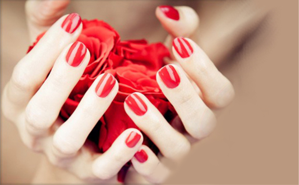 Ricostruzione unghie mani -50% di sconto