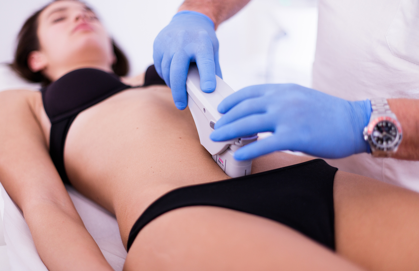 3 sedute lifting medico non chirurgico addome o cosce -67% di sconto