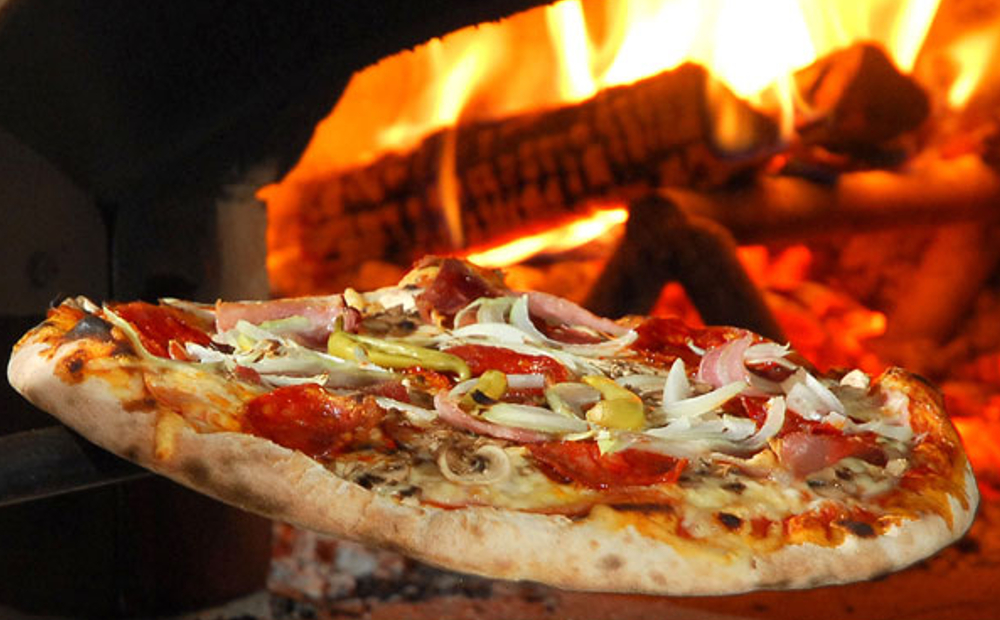 Menù di Pizza, Bibita e Caffè -50% di sconto