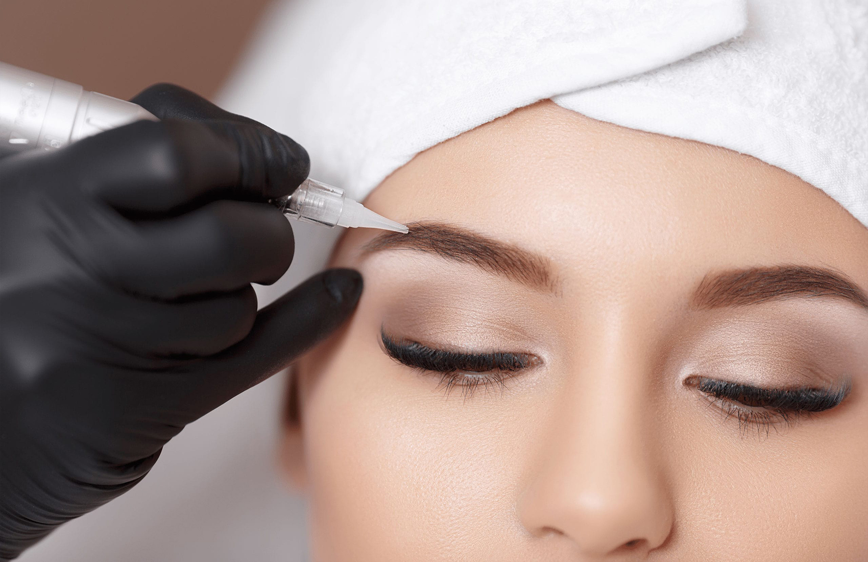 Coupon Trucco semipermanente sopracciglia Centro Medico Estetico Dr. SALEMI Latisana -28%