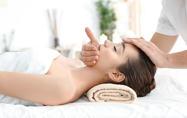 Coupon Massaggio kirei e kobido - Studio Ubaldini Trieste -70% di sconto