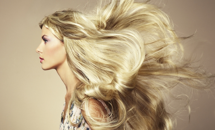 Shampoo, taglio, shatush e piega -55% di sconto