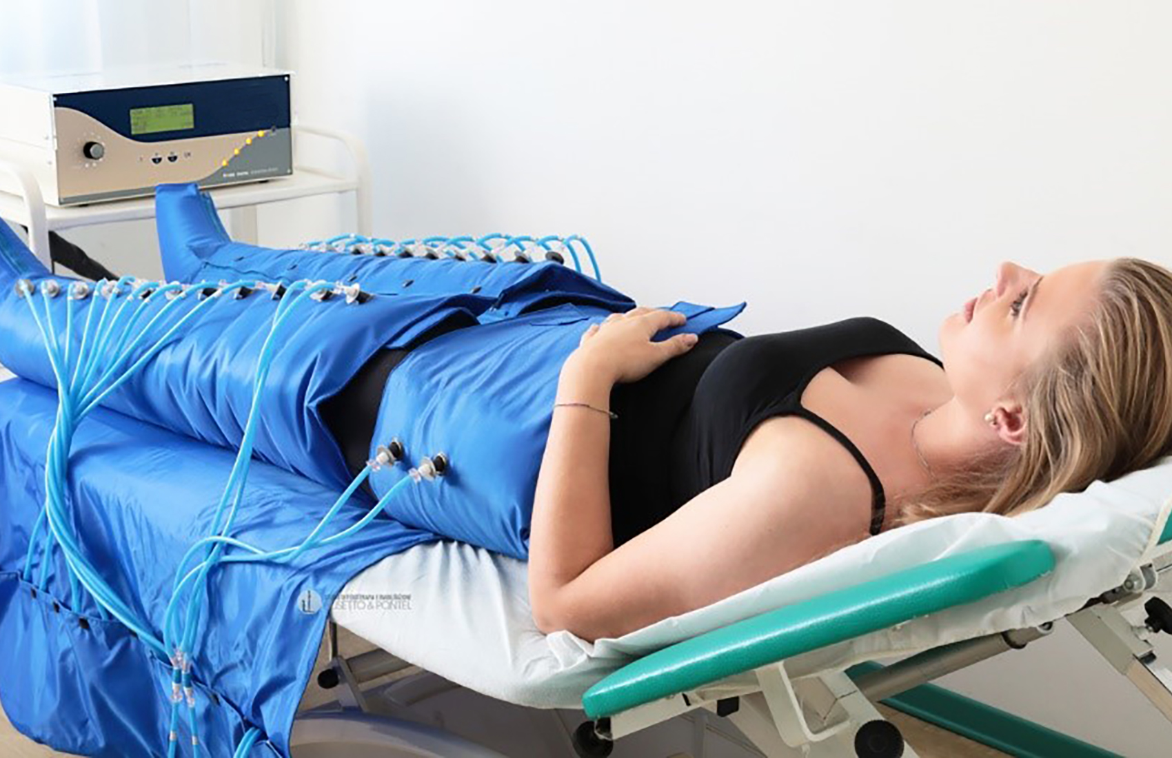 Coupon 15 Sedute Pressoterapia da Just Nails a Pradamano -86%