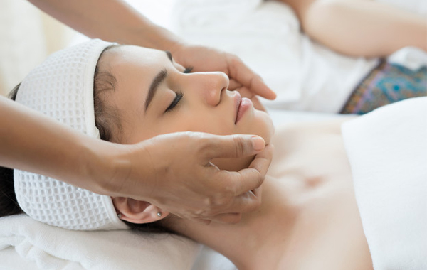 Massaggio Relax Viso o Piedi Tiziana Lorusso Gradisca -43%