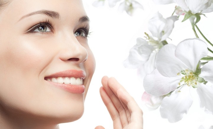 Pulizia viso con vaporizzazione -67% di sconto