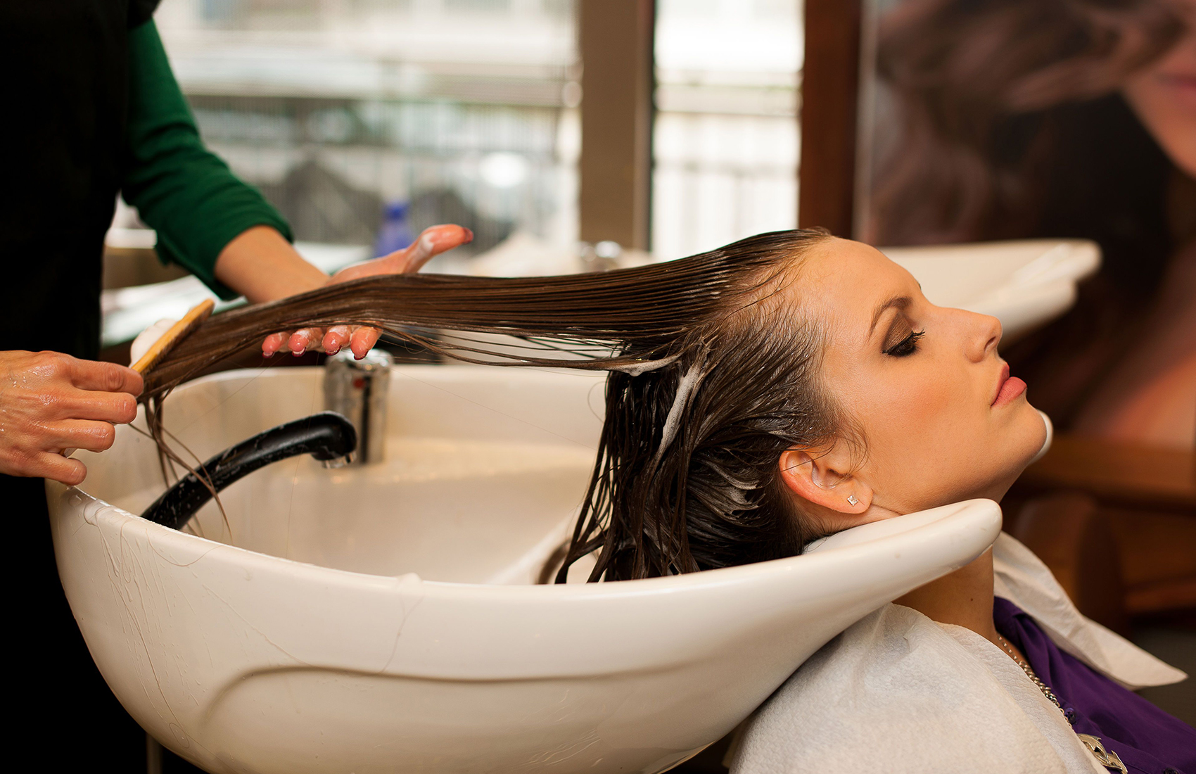 Trattamento Keratina Anticrespo e Piega DM Studio Udine -40% 