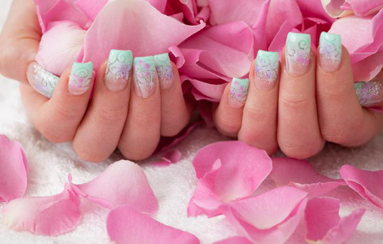 Ricostruzione completa unghie da NAILS ELITE -50% di sconto