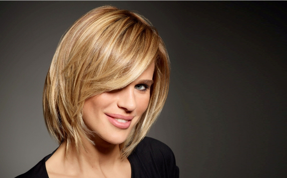 Shampoo, taglio, fissatore e piega -50% di sconto