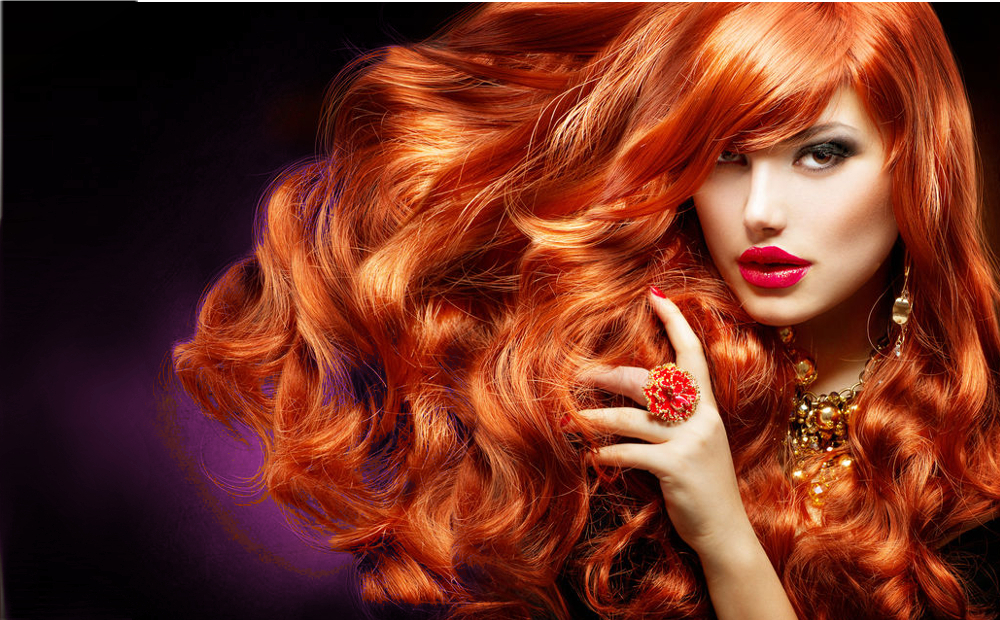 Shampoo, taglio, colore, effetti luce e piega moda -60% di sconto