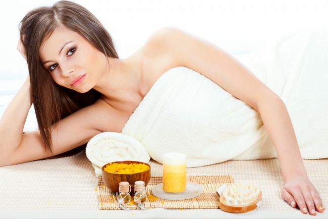 Scrub corpo e bagno a vapore "Pelle di luce" -56% di sconto