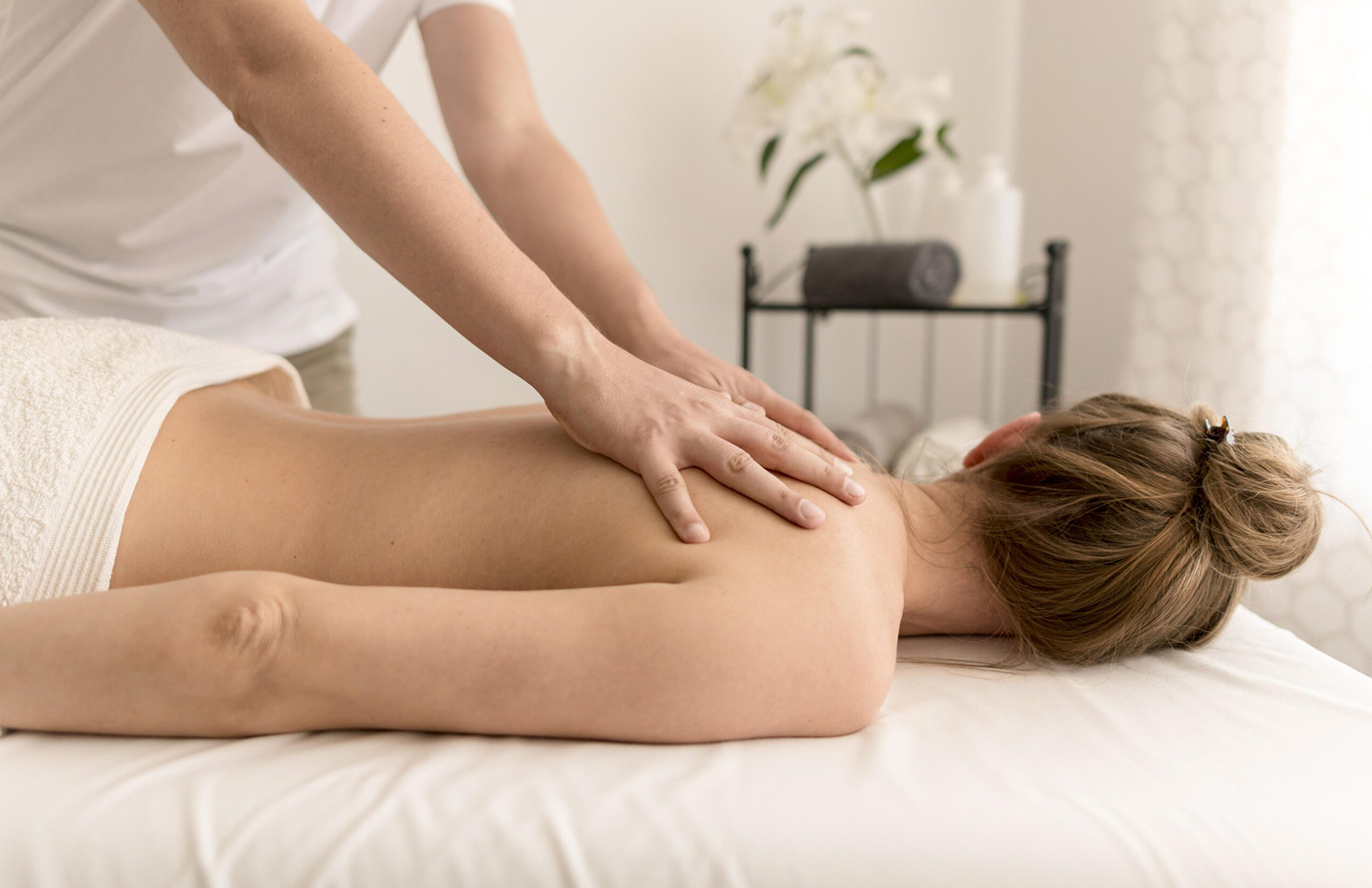3 Massaggi Relax o Decontratturanti Gessica Cescon Codroipo -41%