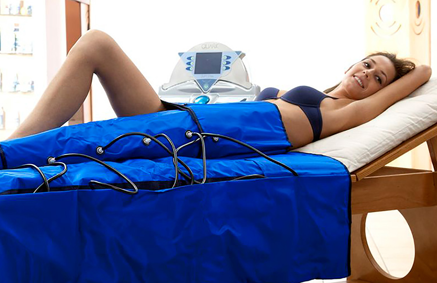 3 o 5 Sedute Pressoterapia Centro Medico Estetico Dr. SALEMI Latisana -56%