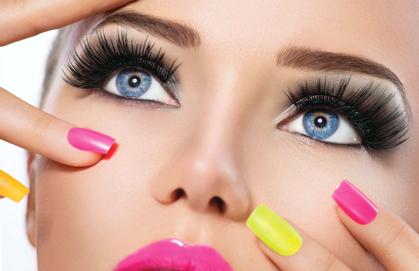 Extension Ciglia Soft Volume Nails Elite Udine -46%