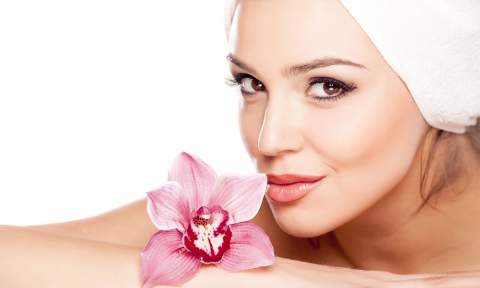 Pulizia e trattamento viso -57% di sconto