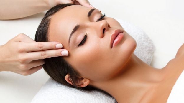 3 trattamenti facciali antiruge e tonificante -67% di sconto