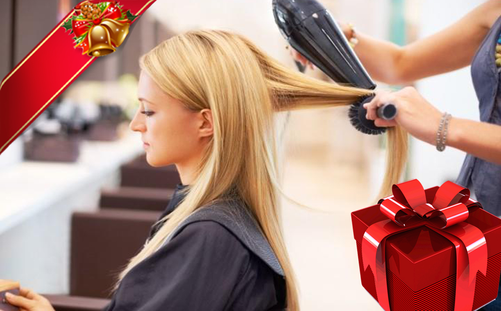 Bellezza capelli con ricostruzione + taglio "REGALO NATALE" -56% di sconto