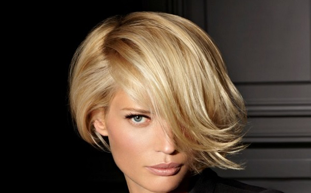 Coupon 4 servizi di shampoo e piega da Grease a Pasian di Prato -74%