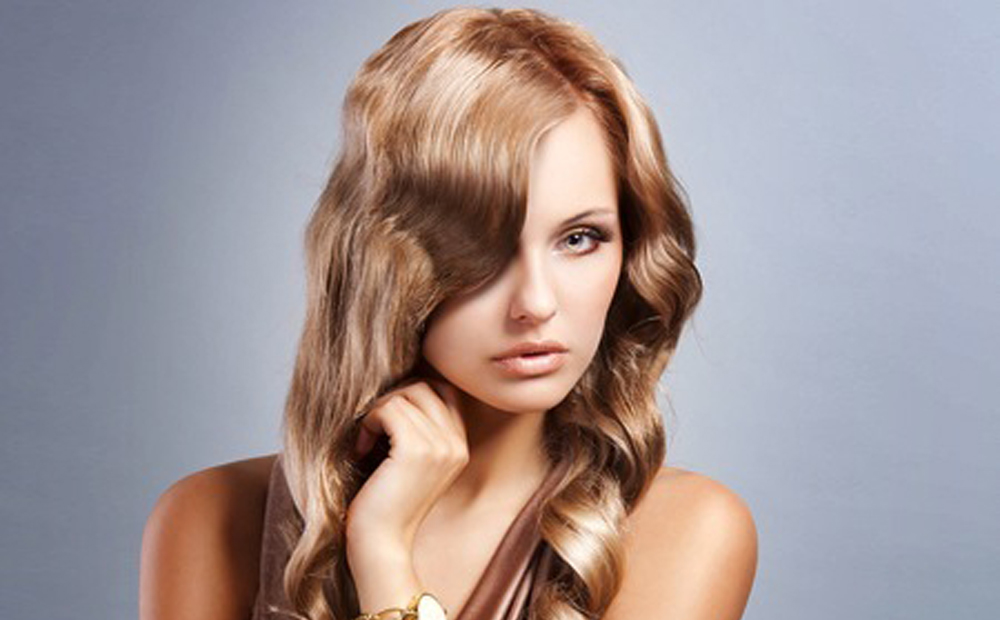 Colore, meches o shatush, taglio e piega moda -50% di sconto