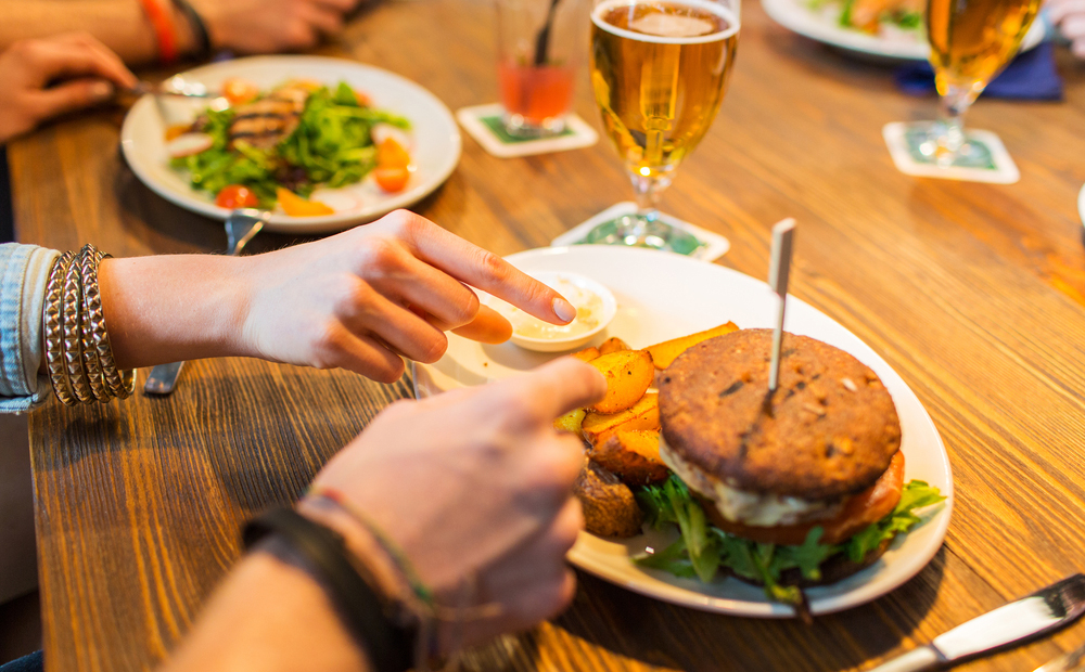 Piatto unico a scelta e bibita per 2 persone -50% di sconto