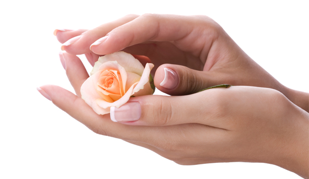 Manicure e pedicure estetico -50% di sconto