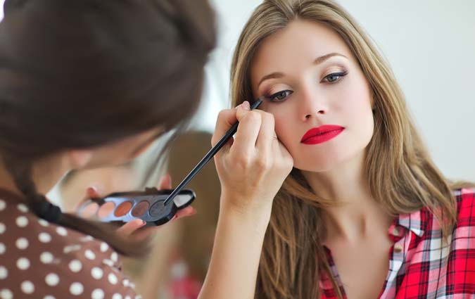 Trucco cromatico semipermanente sopracciglia, eyeliner o contorno bocca -64% di sconto