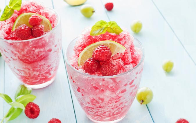 3 Granite con sciroppo a scelta e frutta fresca -64% di sconto