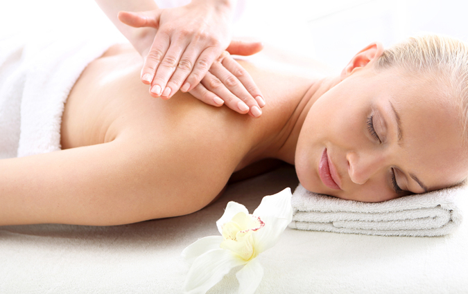 Trattamento a scelta tra ayurvedico, decontratturante, sportivo o relax -50% di sconto