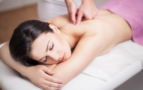 3 trattamenti a scelta tra decontratturante, sportivo o antistress a Pordenone -67% di sconto