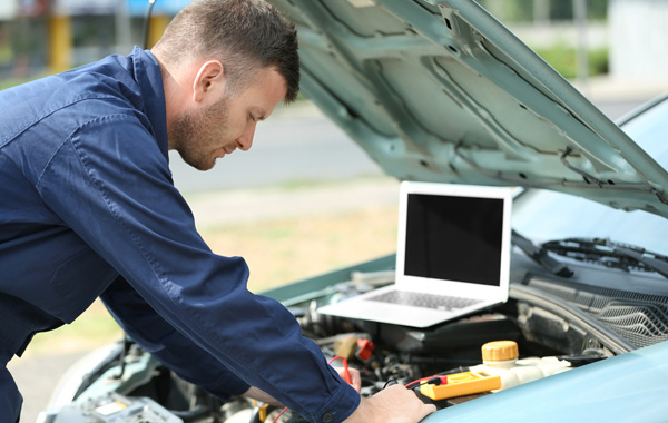 Tagliando auto fino 1600cc a Villa Vicentina -65% di sconto