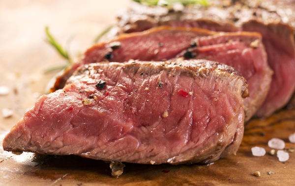 Menu per 2 con antipasto, primo, TAGLIATA DI MANZO, contorno e calice -51% di sconto