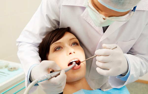 Visita, igiene dentale e smacchiamento a Lucinico -50% di sconto